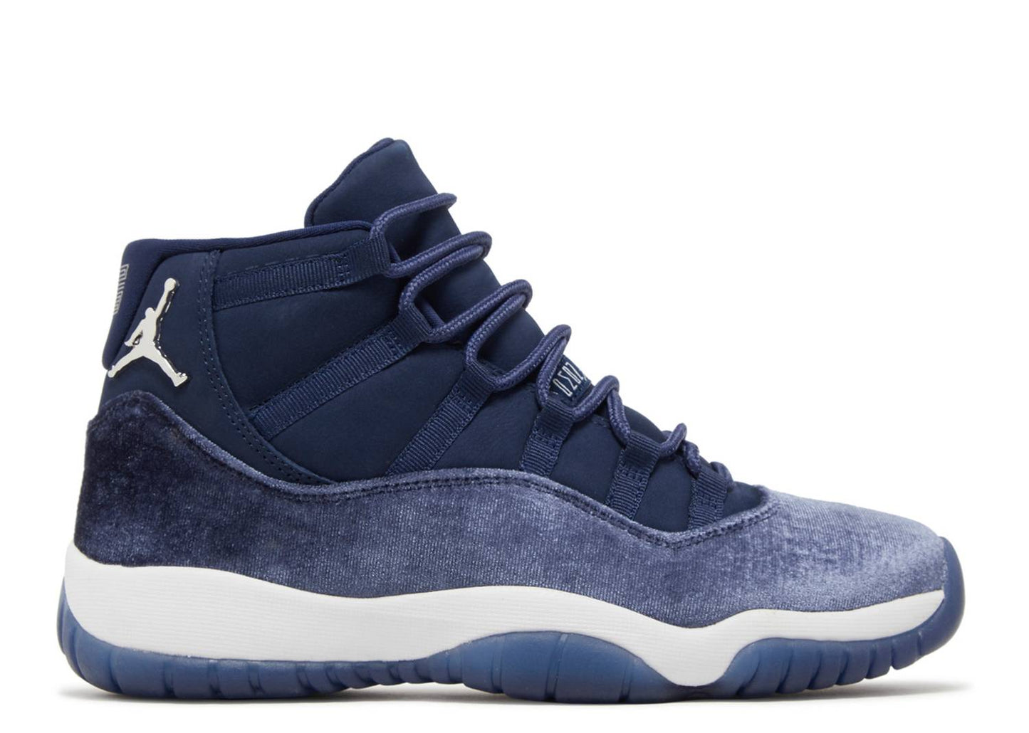 Air Jordan 11 Retro Midnight Navy Velvet (W)